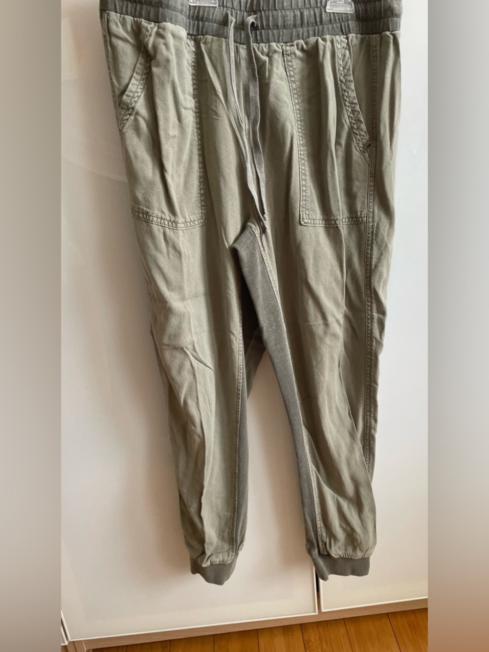 Splendid M Olive Green Jogger Pants women’s